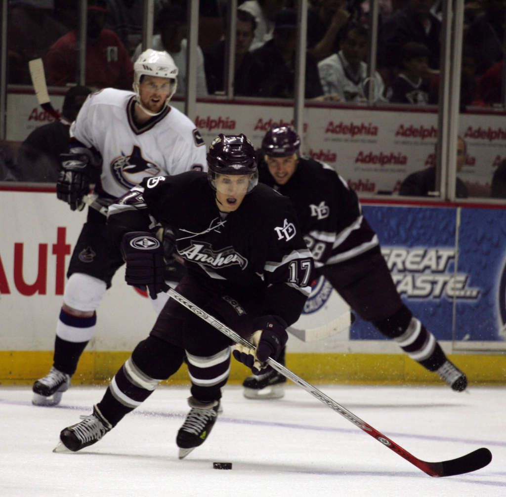 051120 Ishockey, NHL, Anaheim Mighty Ducks - Vancouver Canucks: Jonathan Hedstrm, Anaheim
© Bildbyrn - Cop 70